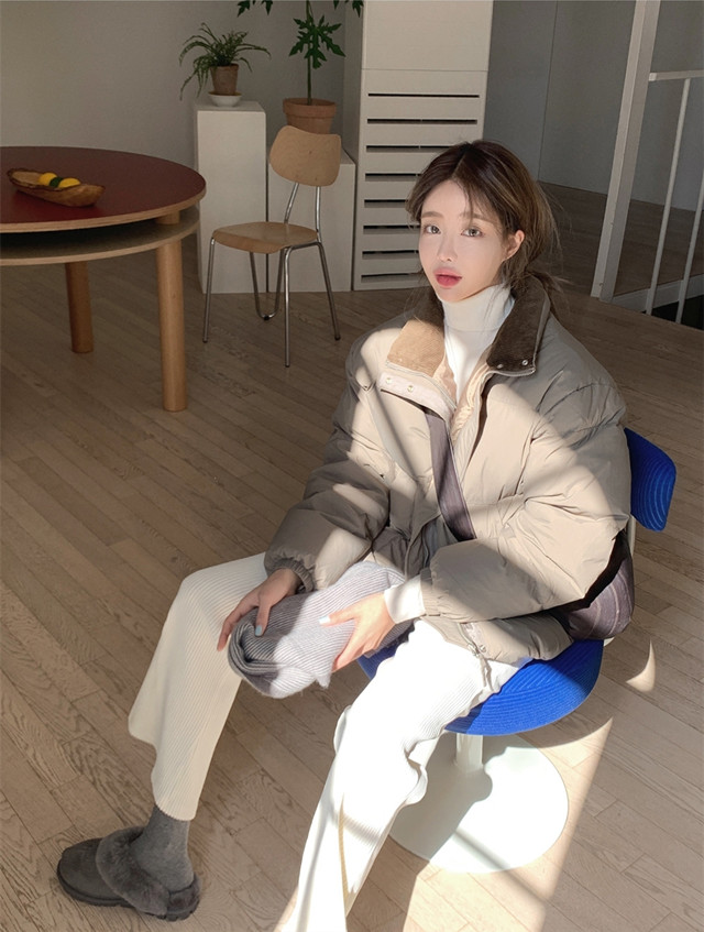 为什么你穿黑色大衣不好看,为什么你穿棕色大衣会显老气