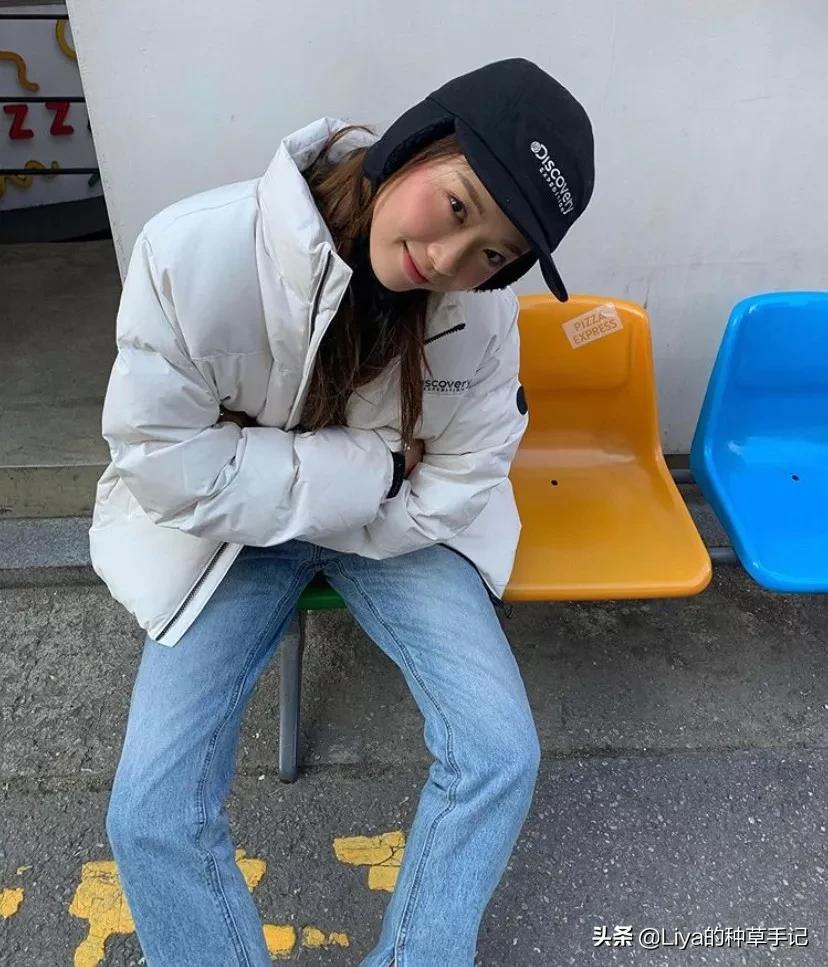 满大街都是骆驼羽绒服,满大街都在穿皮草外套长靴真洋气