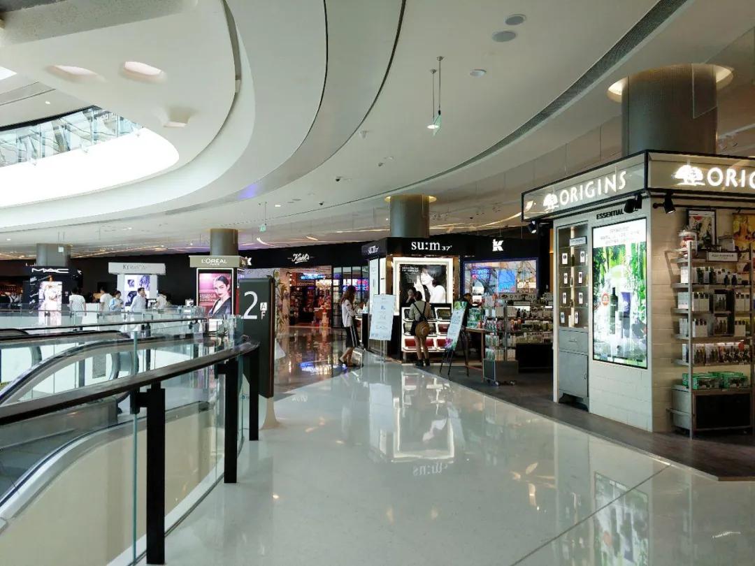 海南免税店美妆能便宜多少,海南免税美妆项目多吗