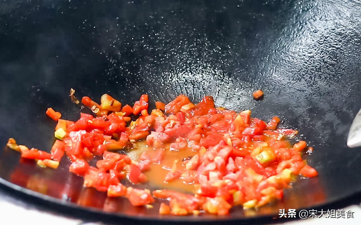 做西红柿鸡蛋汤有怪味是怎么回事,做西红柿蛋汤为啥做不出蛋花