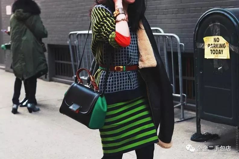 fendi真皮蜡,fendi皮草专柜价格