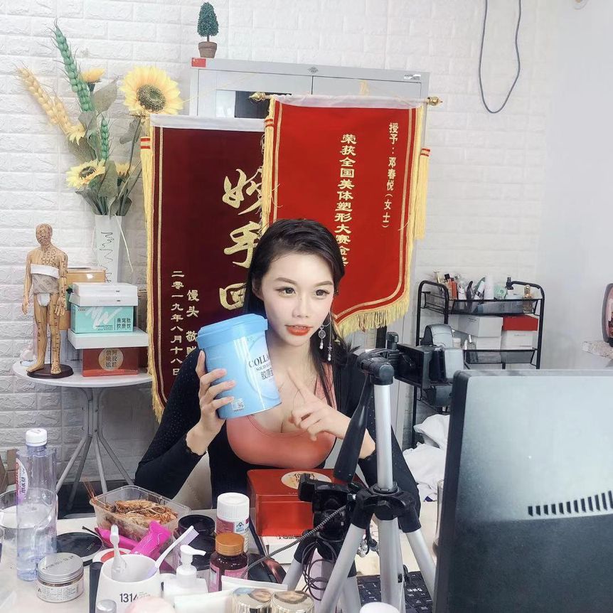 从跑龙套逆袭成最佳女主角,从跑龙套逆袭成女主角