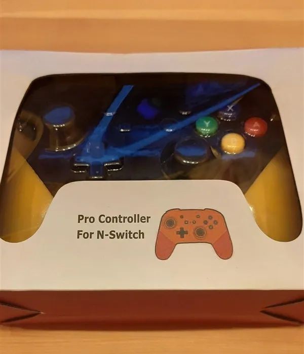 日本小哥买新手机,日本小哥买一个苹果手机