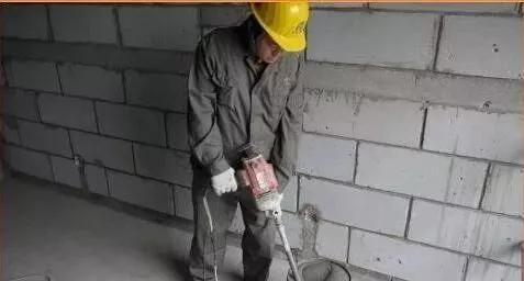 石膏砂浆有必要敲空鼓吗,砂浆空鼓用石膏处理