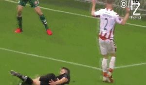 足球假摔训练视频,足球假摔教学手册