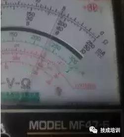 怎么用万用表测量三相电漏电,三相电用万用表测量线路好坏