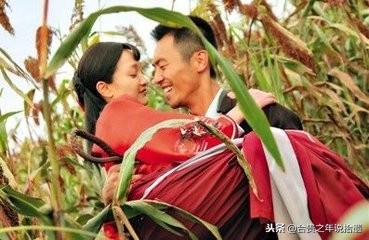 朱亚文与杨烁同框,杨烁与朱亚文谁的名气大