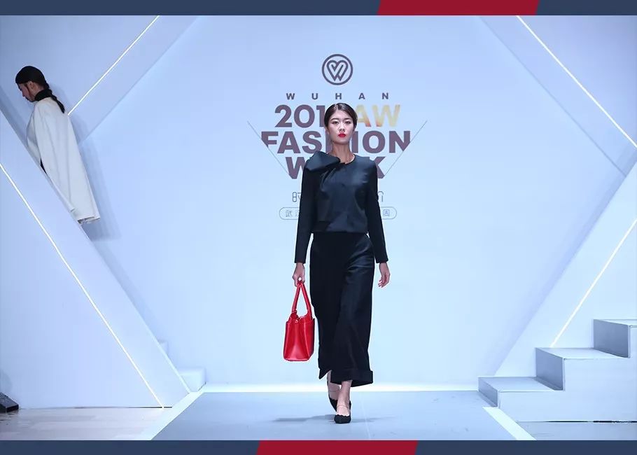 拒绝千篇一律坚持自己的风格,拒绝千篇一律的风格百变才是真我