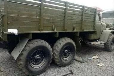 杨林老师照片,杨林老师钢琴