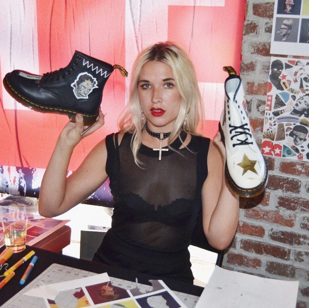 穿马丁靴不磨脚,穿马丁靴的马丁