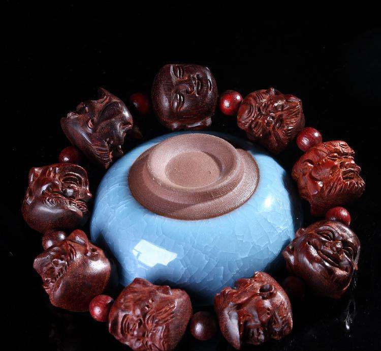 文玩手串是工艺品,值得收藏的小叶紫檀手串