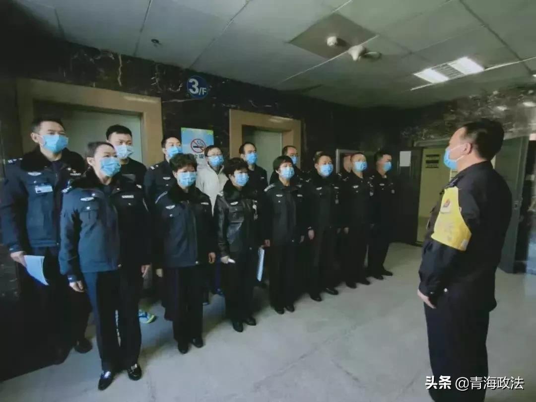 监狱民警感动落泪,监狱民警身边的感动人物事迹