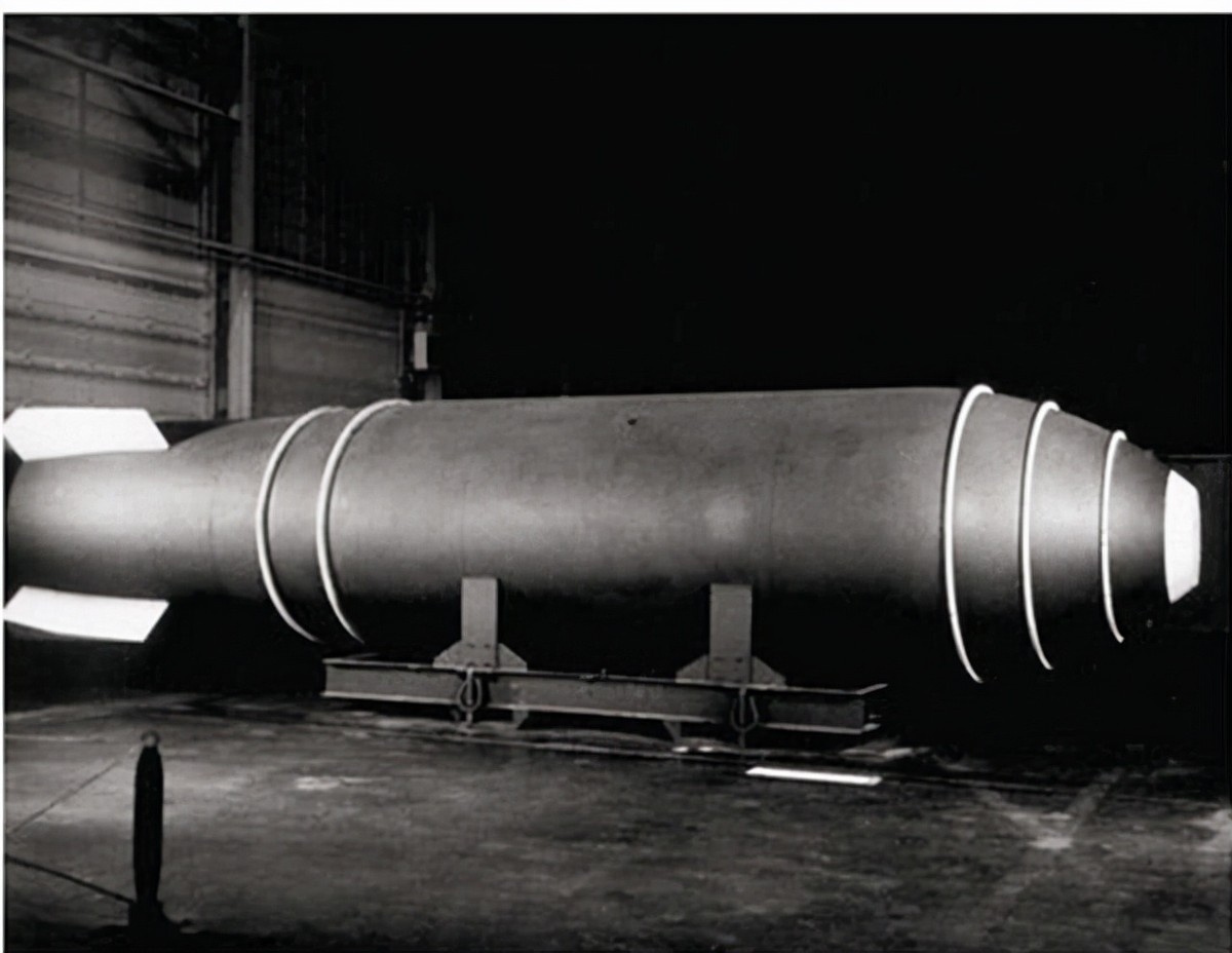 中国氢弹爆炸是哪一年,中国第一颗原子弹爆炸的时间