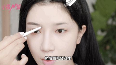 炸上热搜的她，说一句人间绝色不过分吧？