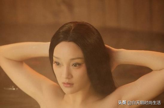 身体乳几时涂抹好一点呢,身体乳抹的时候需要做什么