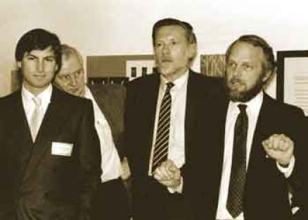 adobe历史性时刻,当年被乔布斯嫌弃的adobe