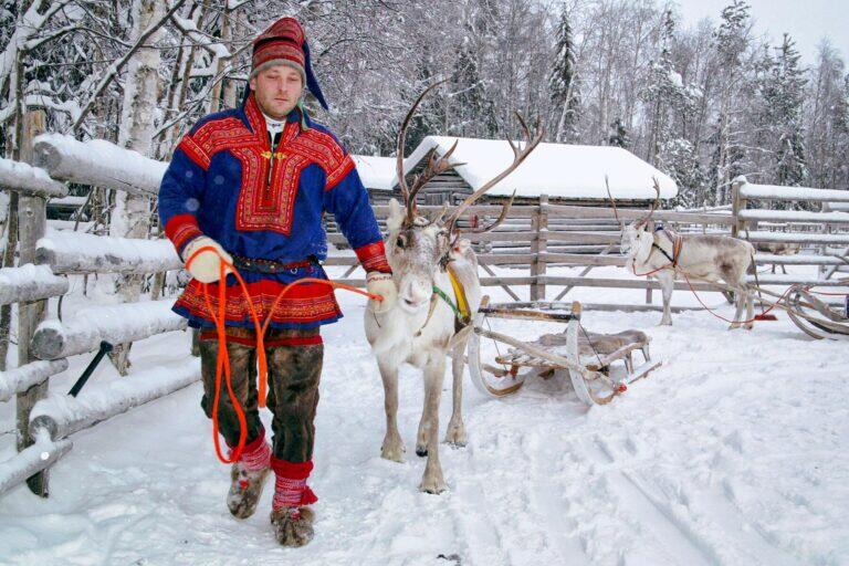 传统外国民族服饰有哪些,世界的民族特色服装有多少