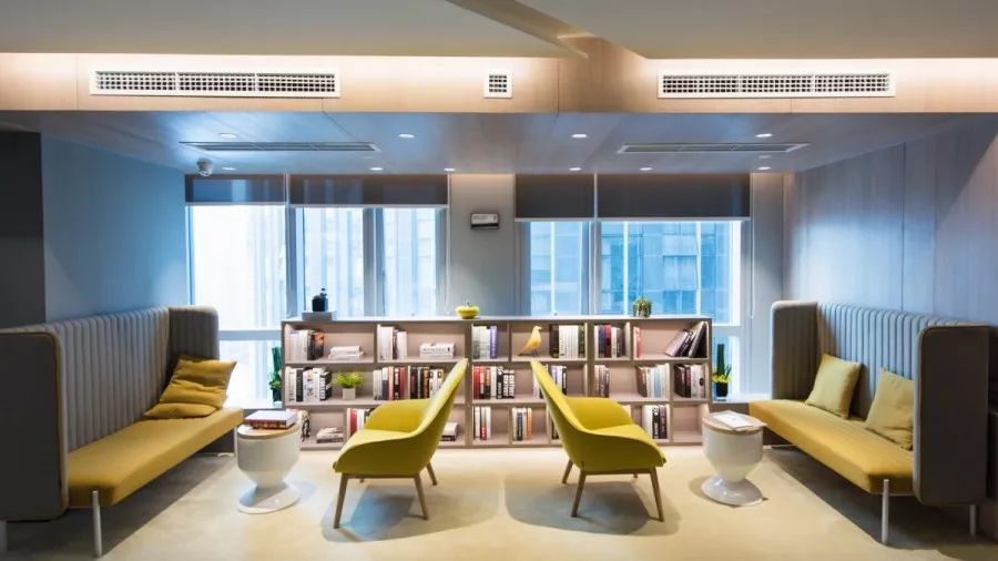 社群经济共享经济催生小团队,共享办公室打造社群