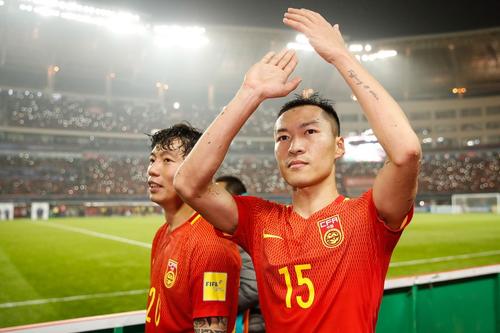 江苏苏宁吴曦或转会广州恒大，许家印亲自出马？苏宁球迷有话说