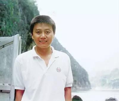 怼天怼地怼天气，叛逆才子一世放荡不羁爱自由，王朔：我装的