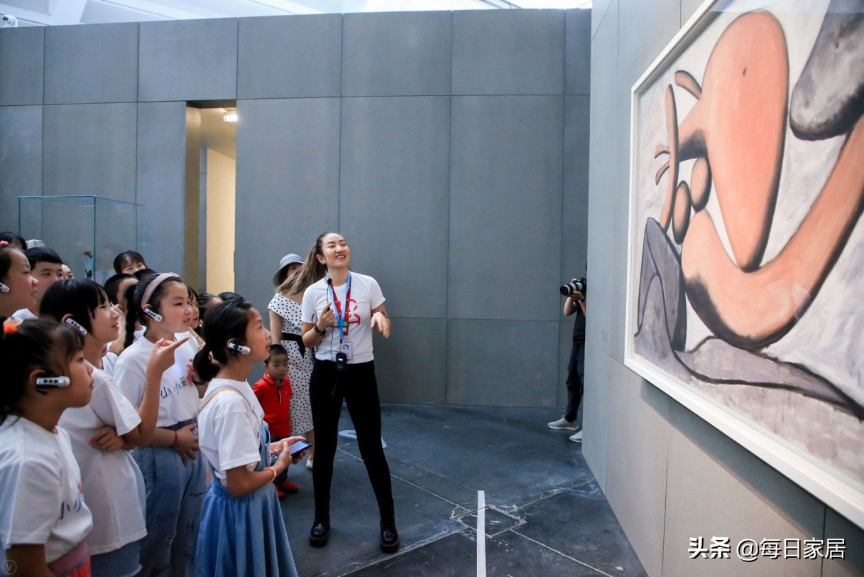 美丽而伟大，美克家居十年公益行不改初心