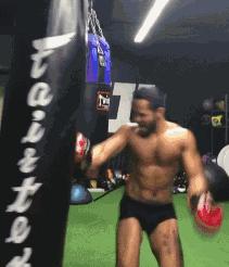 金刚芭比之迷：健身导致睾酮低，到底如何科学增肌？