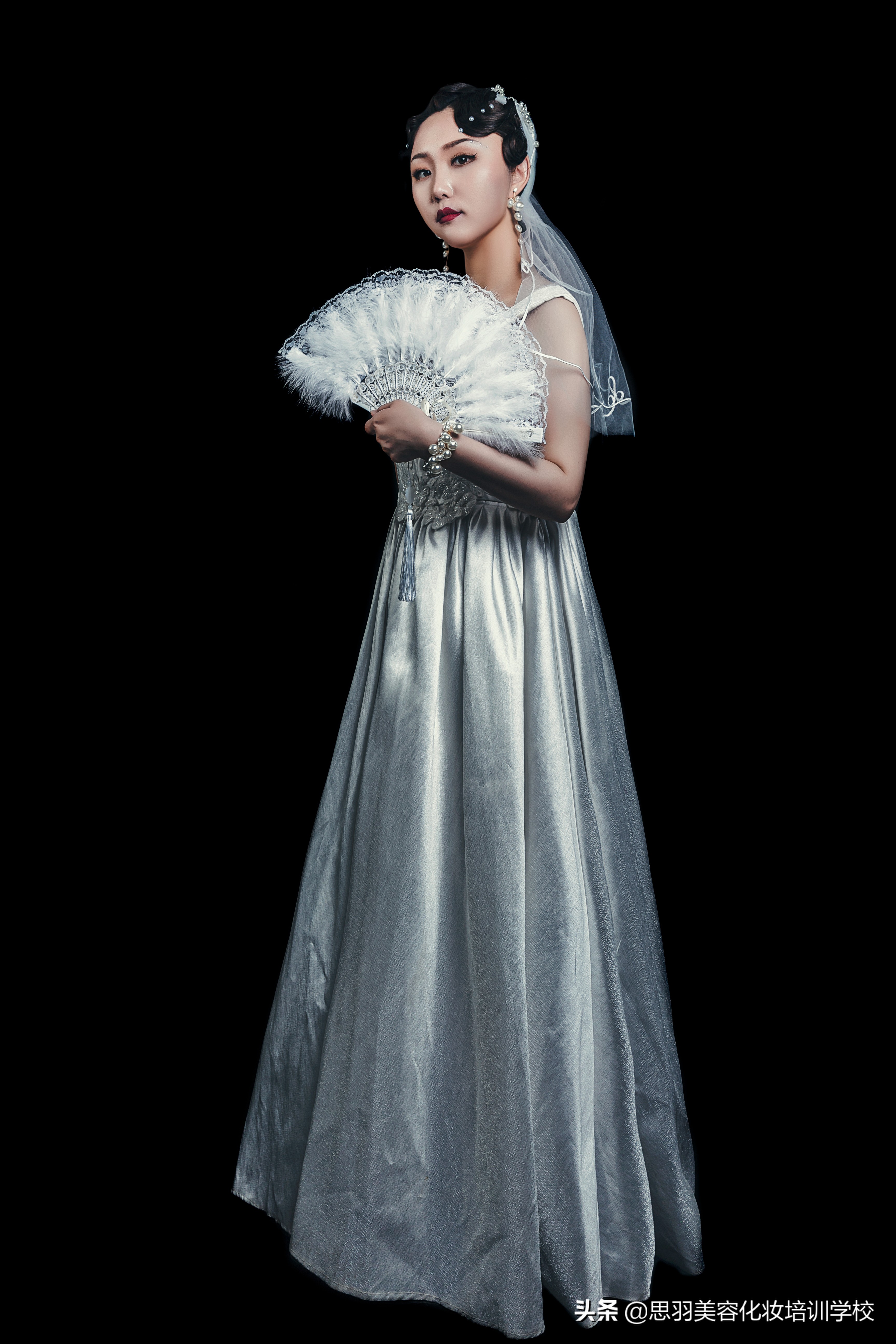 美妆盛行，韵味十足的复古造型作品赏析