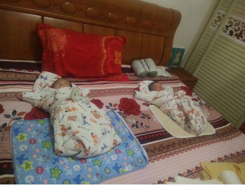 宝宝喜欢趴着睡要干涉吗,宝宝趴着睡对身体有影响大吗