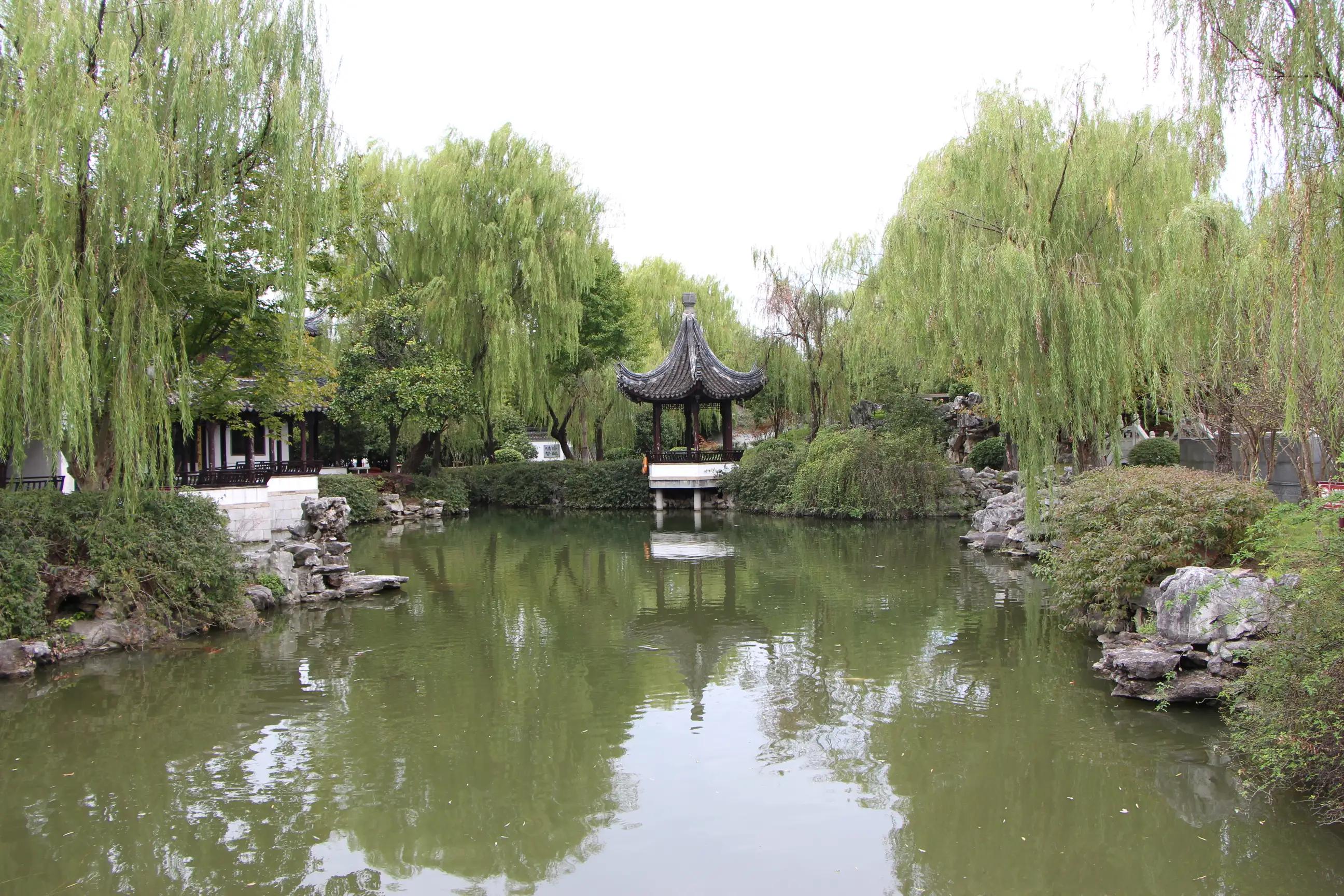 最新千灯古镇,感受千灯古镇清晨的静谧之美