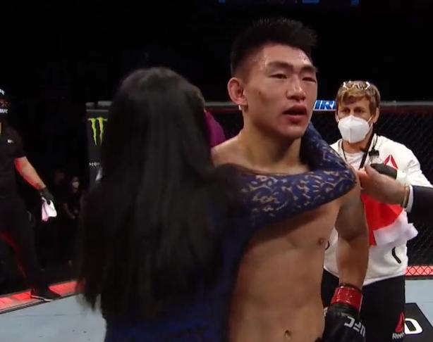 中国ufc大胜,中国ufc选手胜利时刻