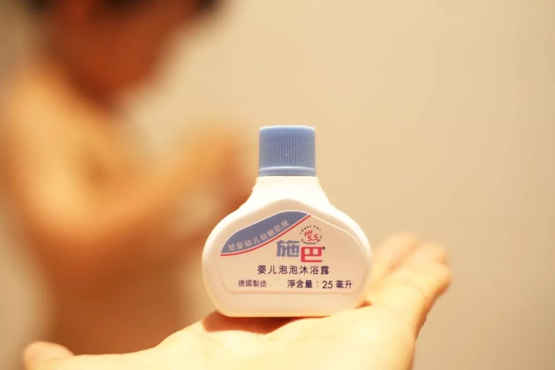 施巴新生儿沐浴露二合一,施巴婴儿泡泡沐浴露怎么样