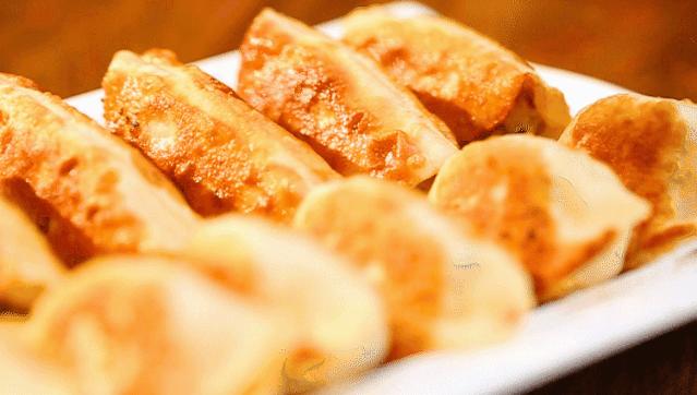 成都小吃蛋烘糕这样做,路边摊小吃油煎鸡蛋糕的做法