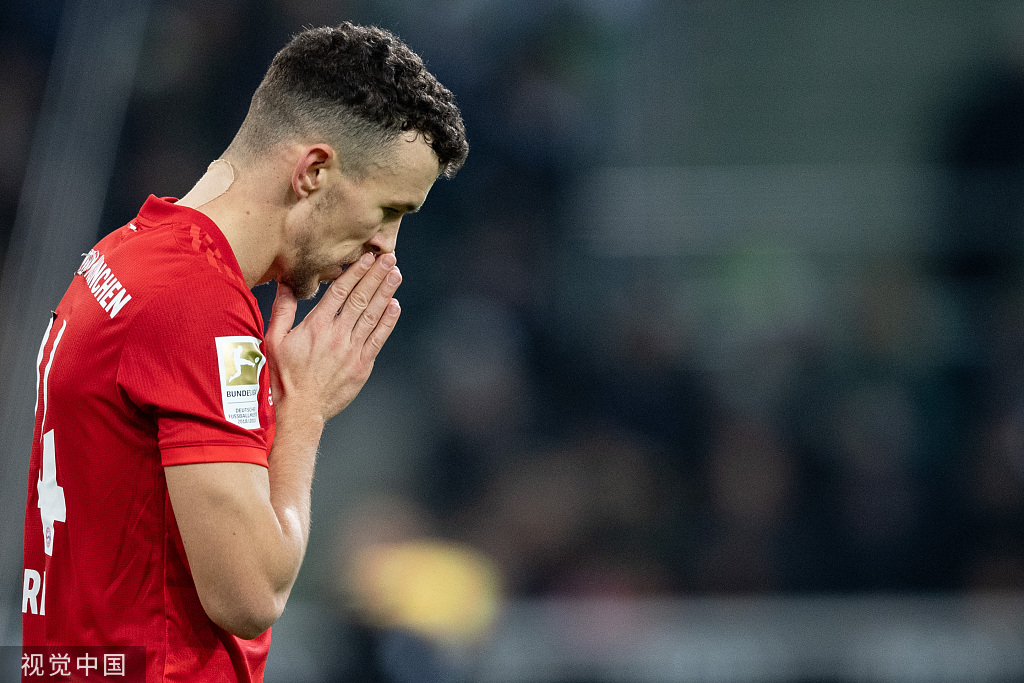 评论拜仁输球,拜仁0比5惨败门兴莱万的感受