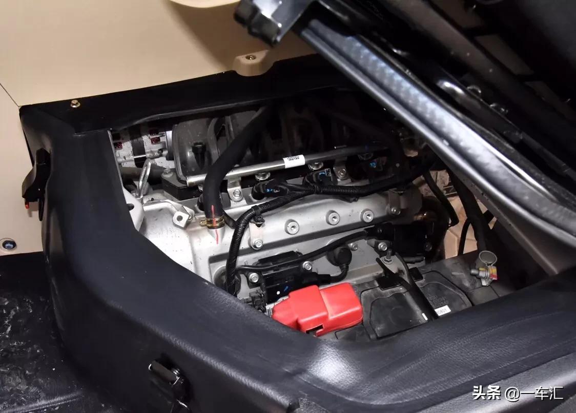 电动助力+中控大屏+倒车影像，长安新豹T3：谁说干粗活就不懂享受