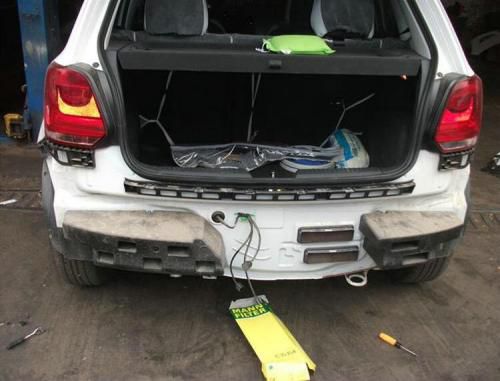 锐志3.0和2.5零百加速,丰田锐志13款2.5零百加速