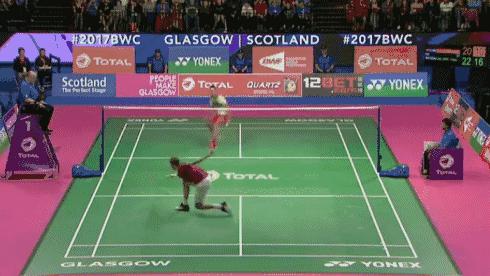 羽毛球双打的空档如何判断,羽毛球全场和半场的区别