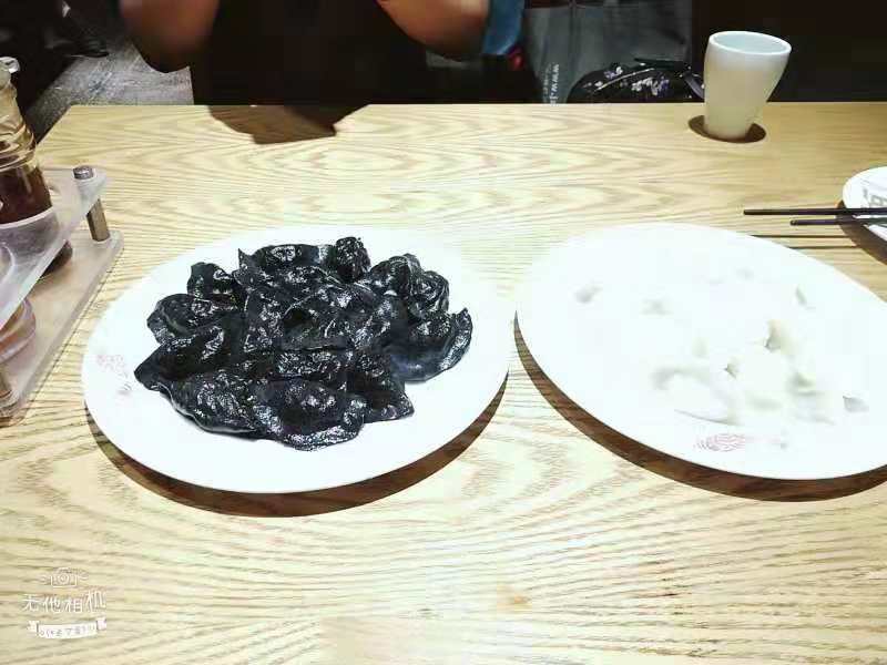 你与冬天有一场雪的距离,你与冬天之间差什么