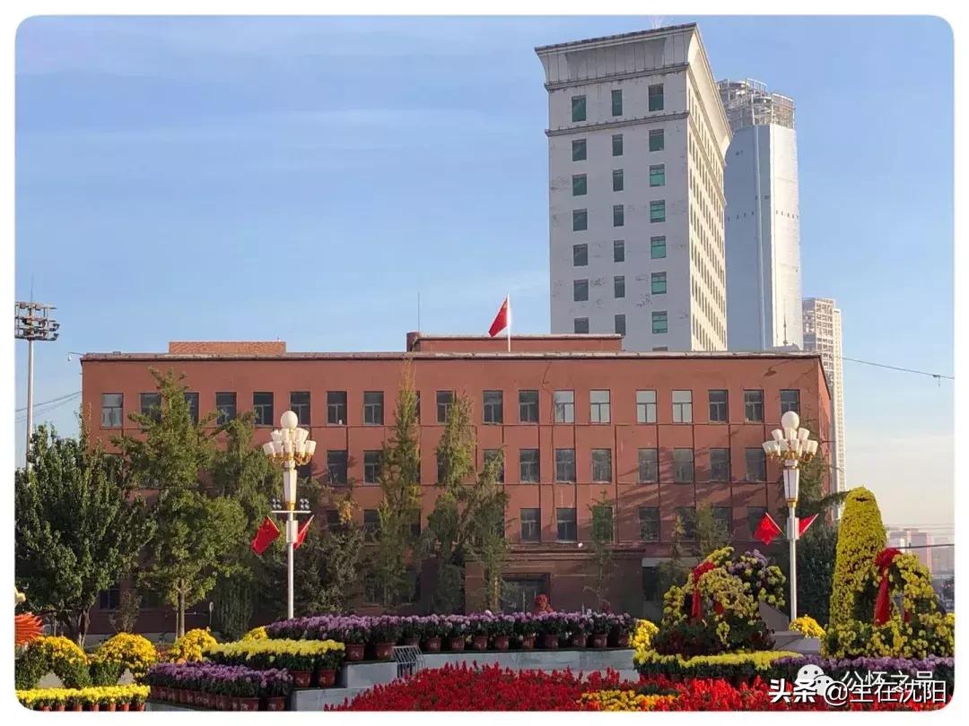 沈阳中山广场雕塑是谁建的,沈阳中山广场周围建筑群