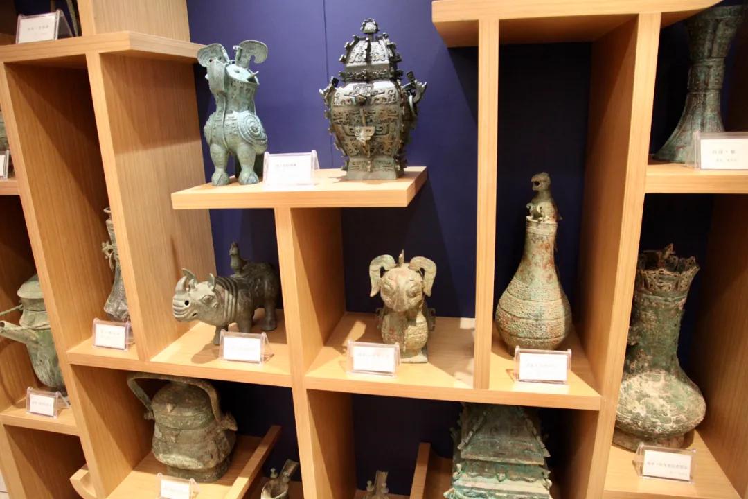 新零售、新形象：华南首家茅台酱香系列酒体验中心深圳开业