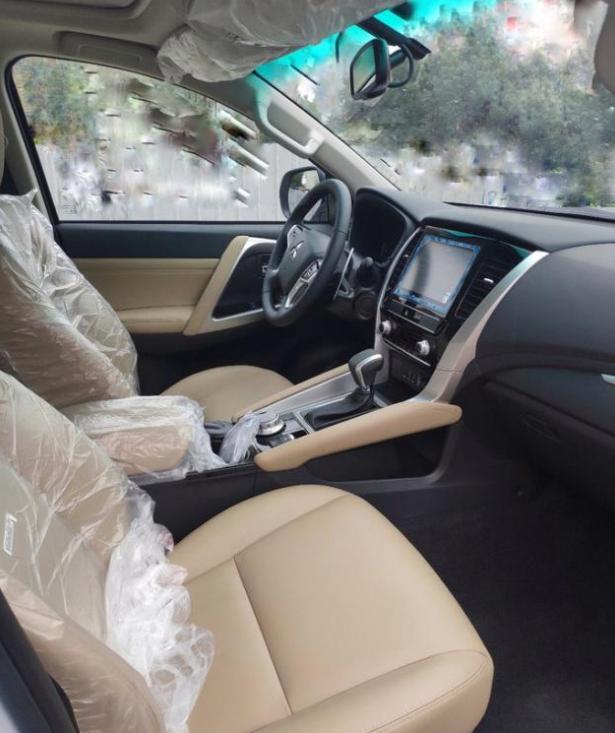 最帅帕杰罗v73,第二代帕杰罗劲畅2.4t柴油版试驾