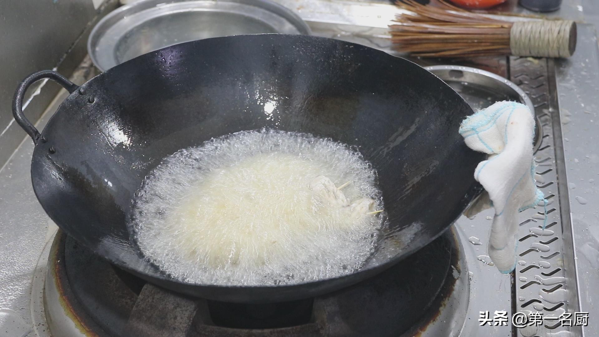 正宗红烧鲍鱼怎么做好吃,正宗红烧鲍鱼的做法