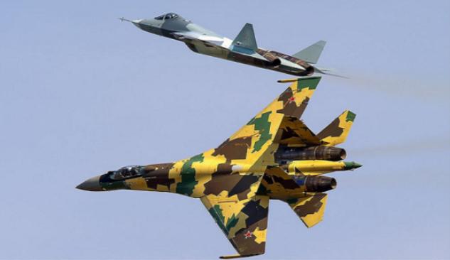 埃尔多安陪同普京观看苏57,普京采访苏57