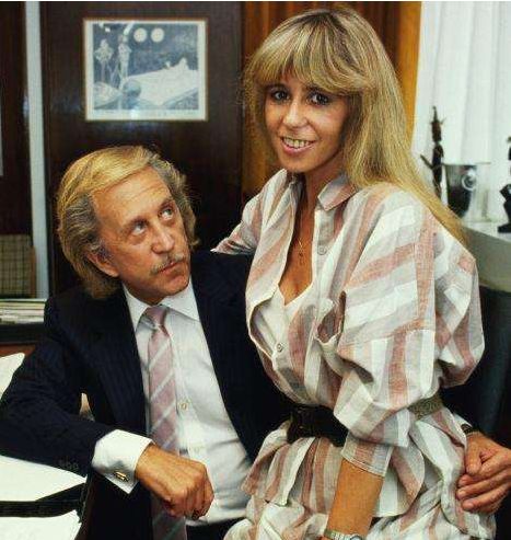 英国情色大亨的传奇一生，全在这部真实改编的电影中