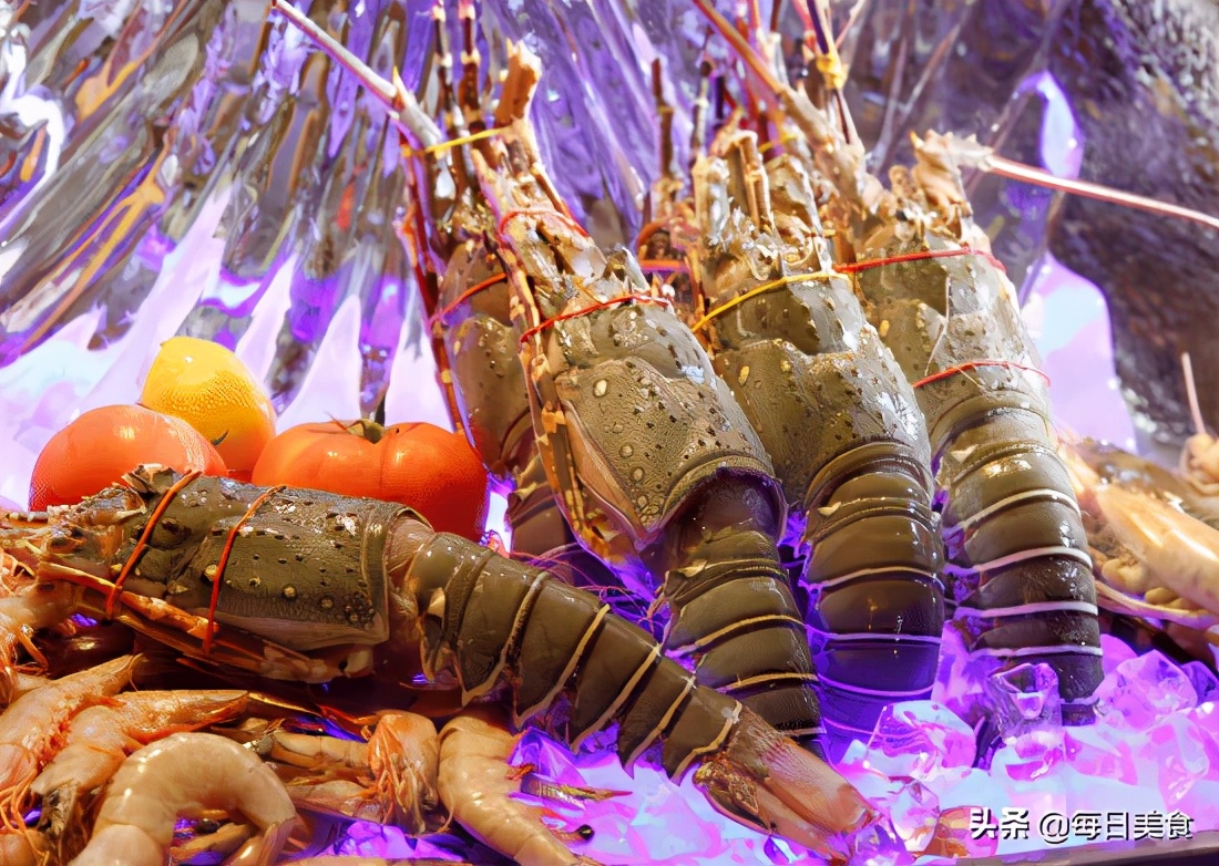 50岁大叔在某多多购买“海鲜大咖”，140一盒，打开以后懵了