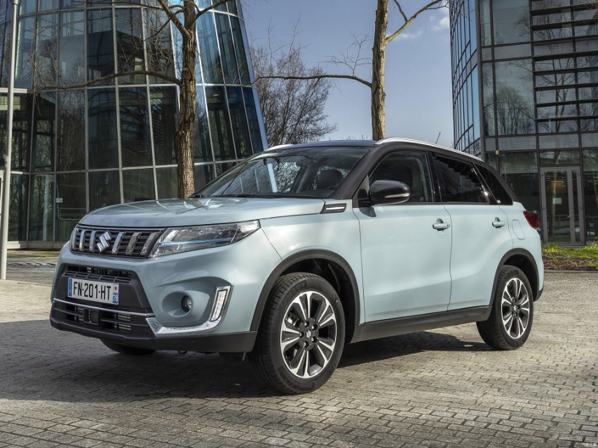 铃木双色suv车型,铃木最新款中型suv