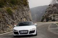 视频测试-奥迪R8V10Spyder:自由V10