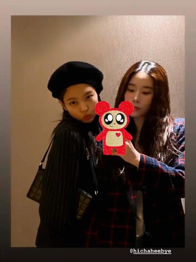 钟楚曦的包包里有什么,钟楚曦同款包包lv