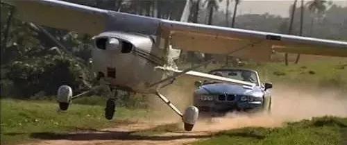 宝马z8007,007里的z8