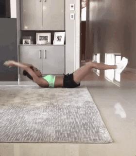 8个燃脂动作帮你瘦肚子,5分钟高效瘦腹燃脂训练