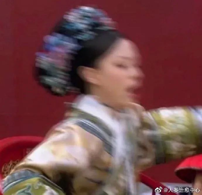 看到铲屎官终于回家，立即安心地睡着了|冷段子1986